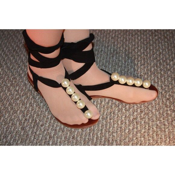 Jeffrey Campbell Women's 6.5 pearl sandals - New - Picture 6 of 9